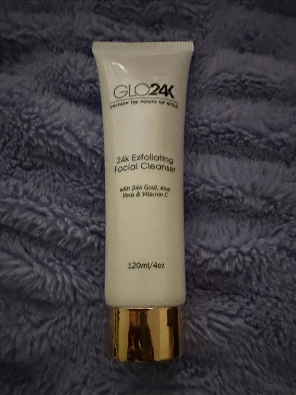 24K Exfoliating Facial Cleanser – White